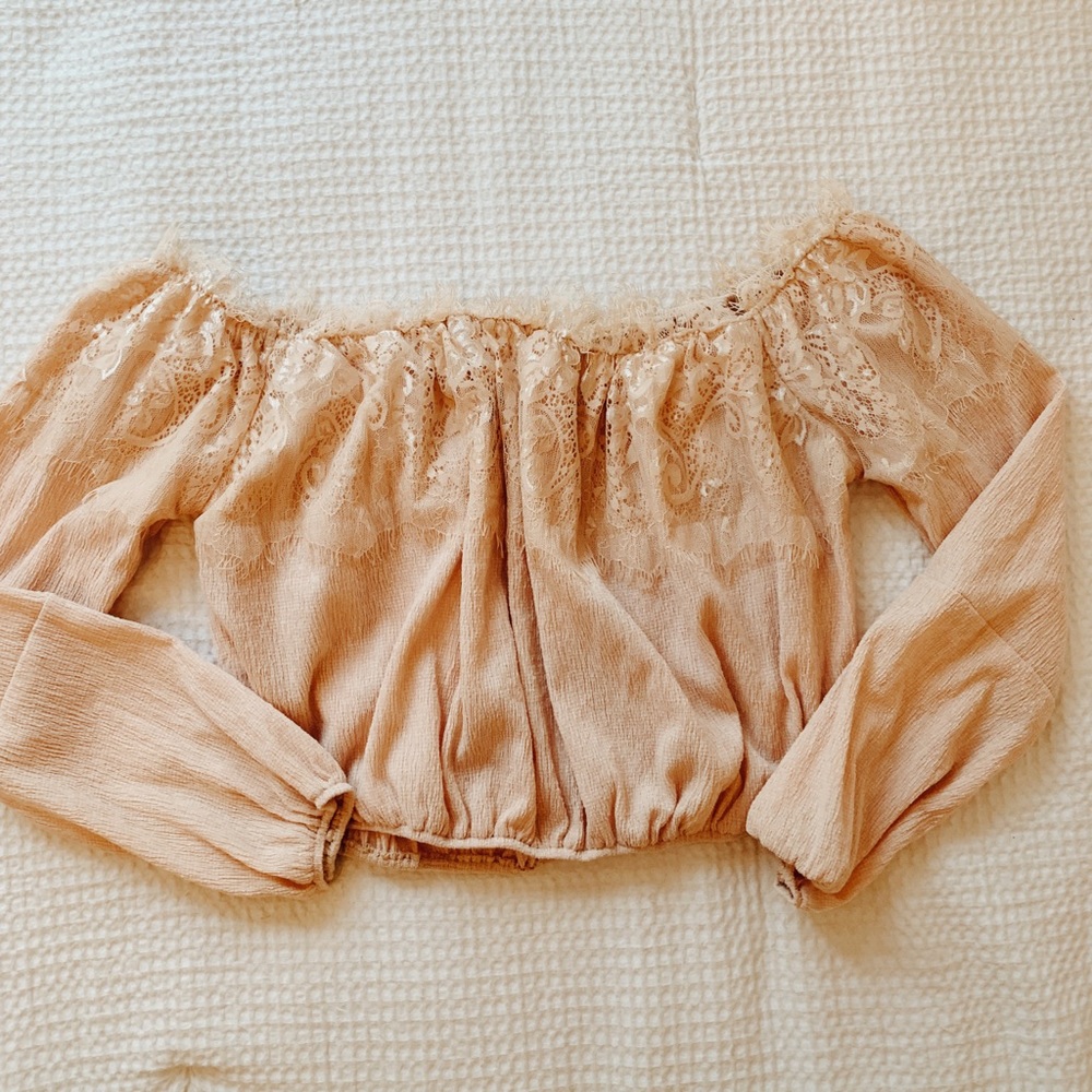 Windsor Off-the-Shoulder Shirt